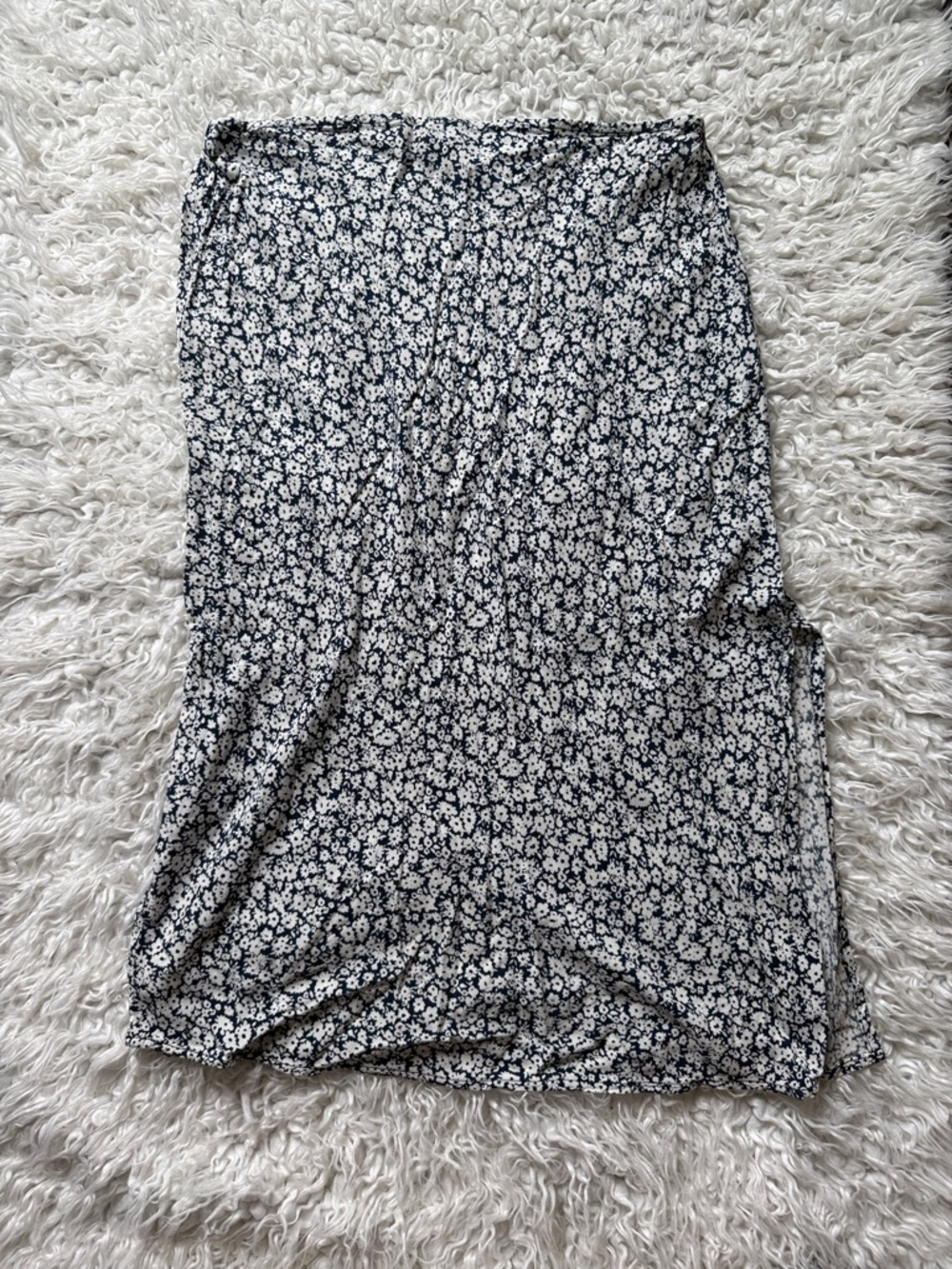 Women's Navy and White Floral Midi Skirt